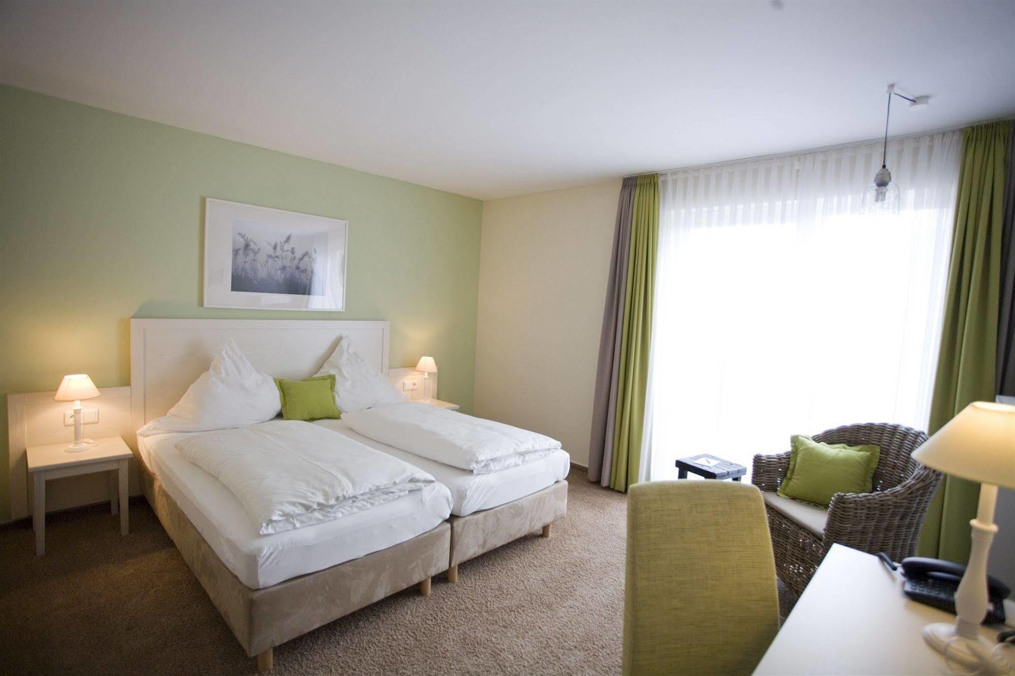 Paulsen'S Landhotel Und Restaurant Bohmstedt Luaran gambar
